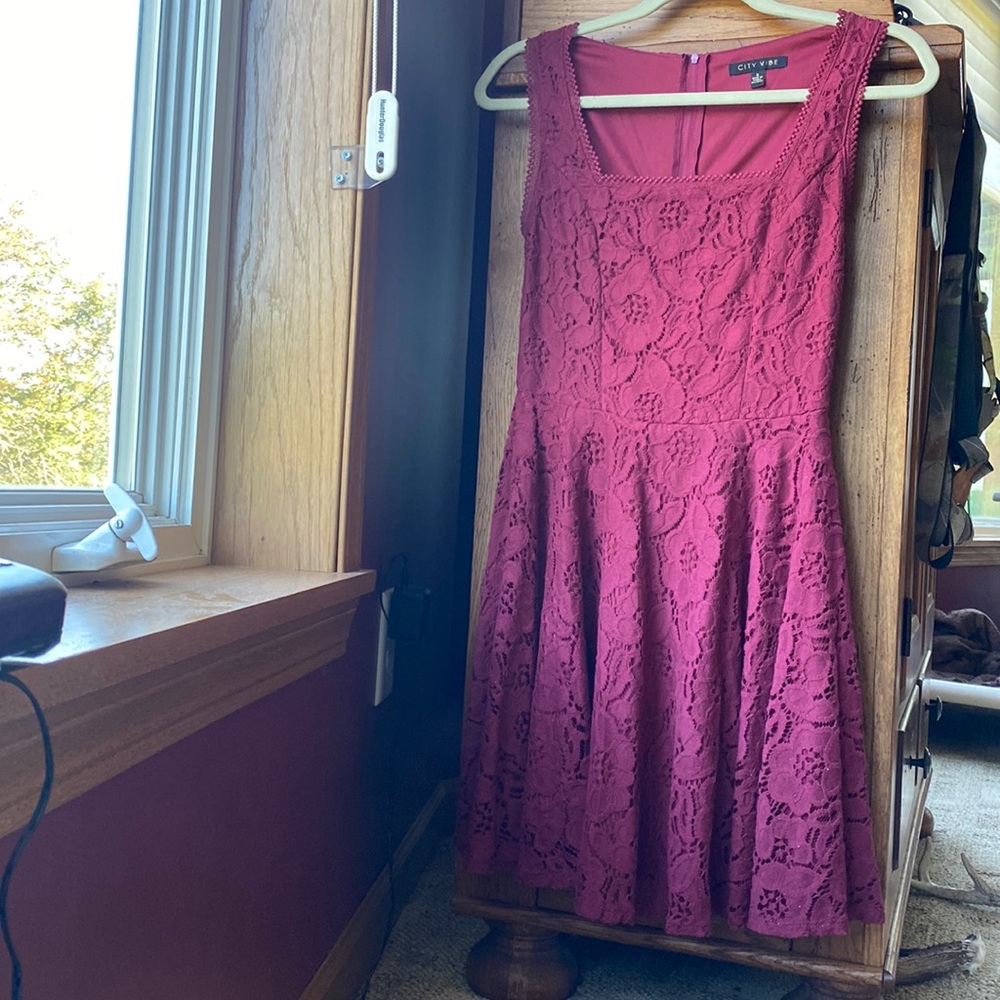 Maroon lace flower dress